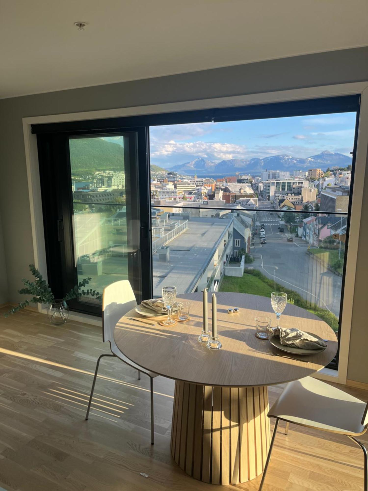 City Center 7Th Floor Apartement With Beautiful View Tromso Luaran gambar
